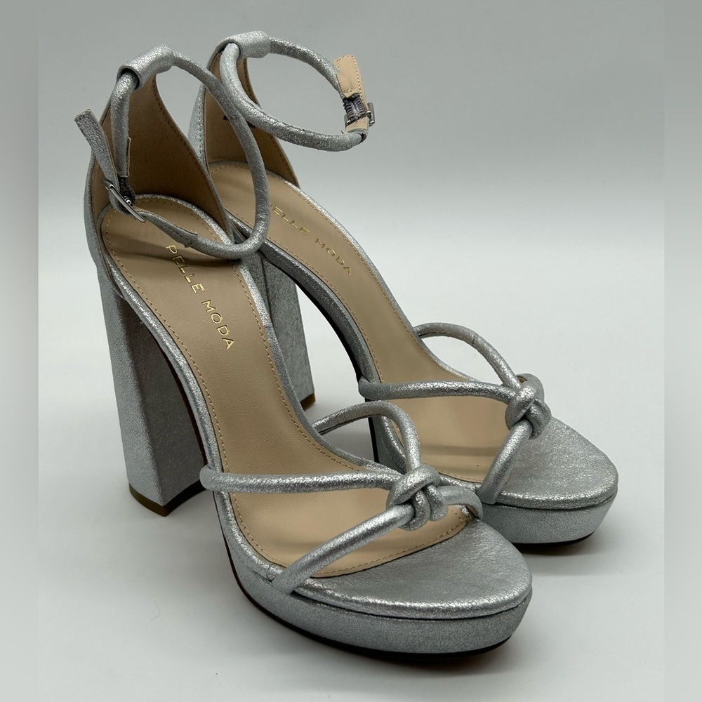 Pelle Moda Metallic Silver Platform Block Heel Suede Women’s Sandals Size 8.5 - Picture 4 of 14